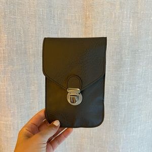 Touch screen purse with clear back window BRAND NEW